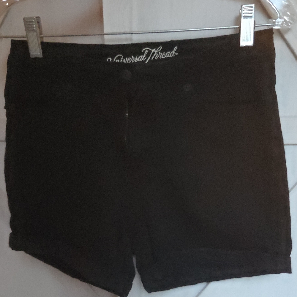 Universal Thread Women's Black Jean Shorts